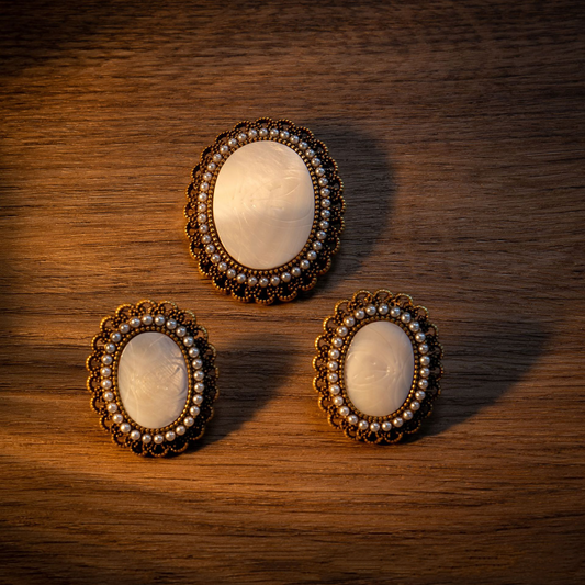 Retro natural shell carved pearls brooch and earrings